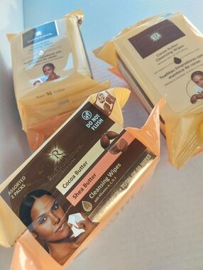 3 Packs Rich Radiance Skincare Cocoa Butter And Shea Butter Cleansing Wipes 180